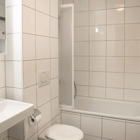 Frumsel 4b Apartment